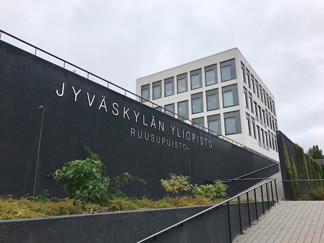 The JY University